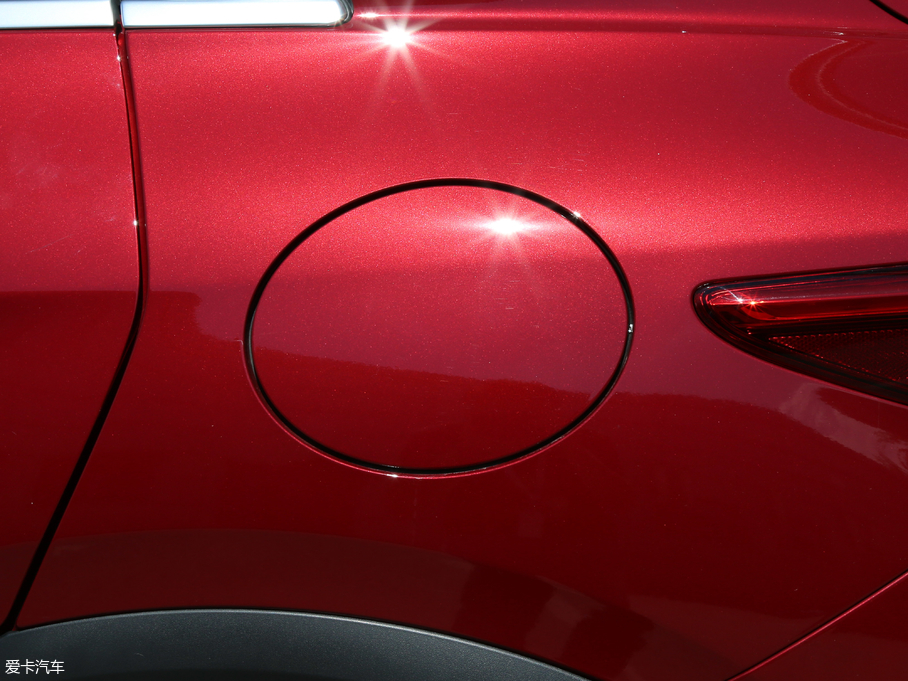 2018ӢQX30 1.6T (q)Oް