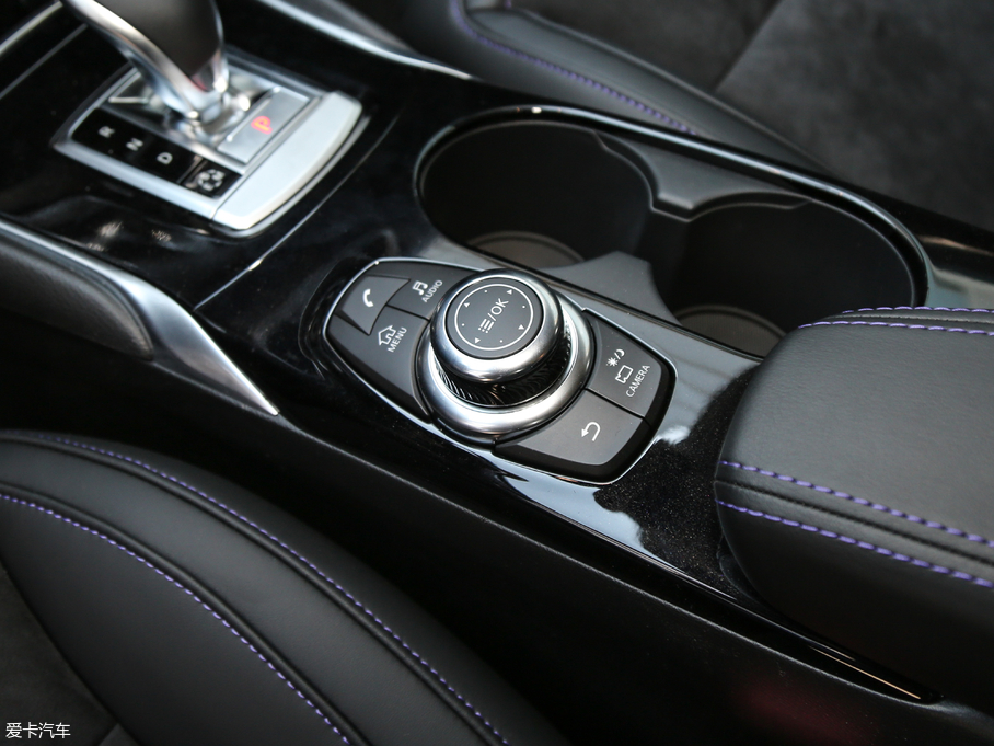 2018ӢQX30 1.6T (q)Oް