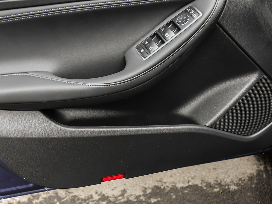 2018ӢQX30 1.6T (q)\(yn)(dng)