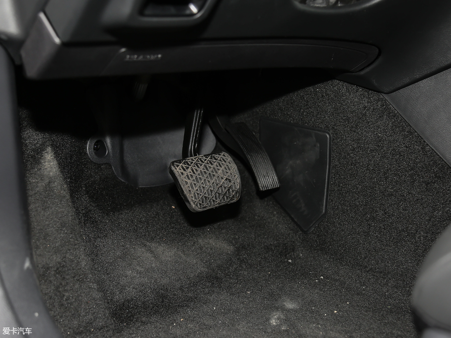 2018ӢQX30 1.6T (q)\Ӱ