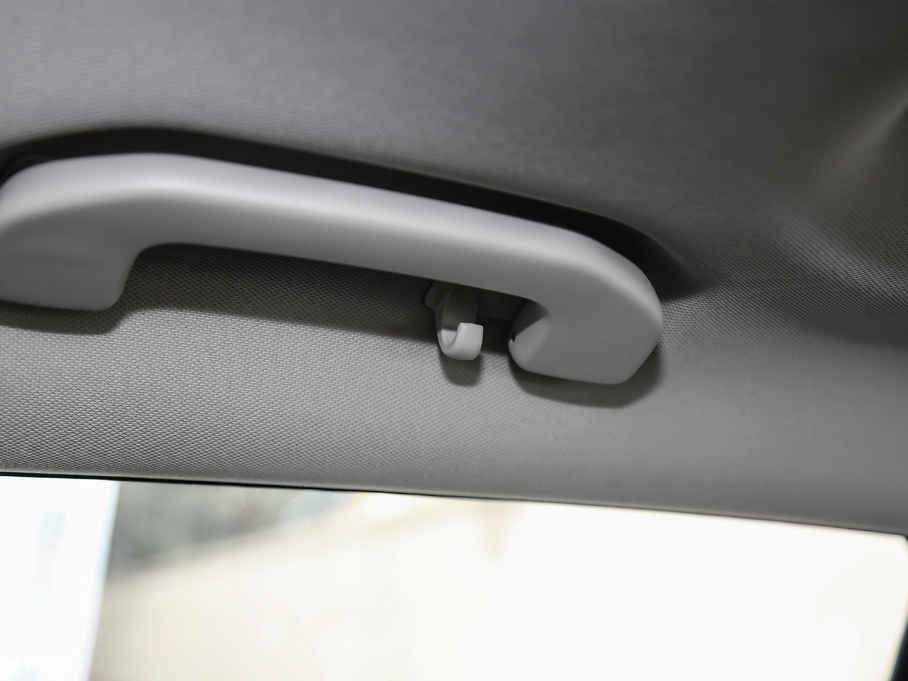 2018ӢQX30 1.6T (q)\(yn)(dng)