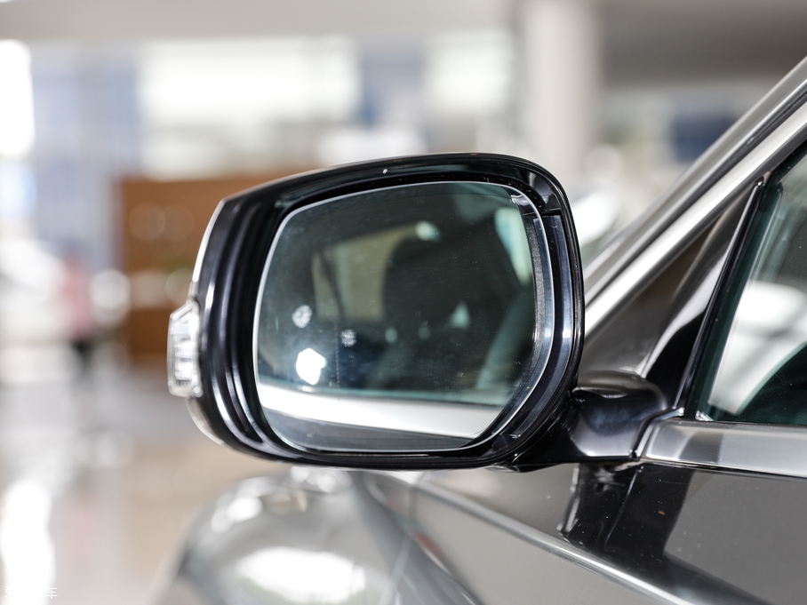 2018ӢQX30 1.6T (q)\(yn)(dng)