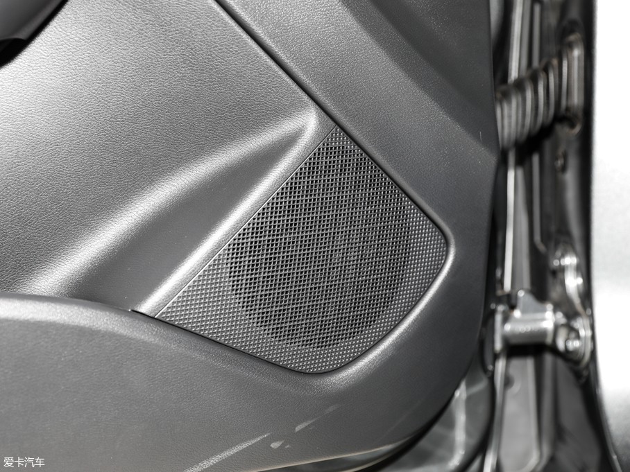 2018ӢQX30 1.6T (q)\Ӱ