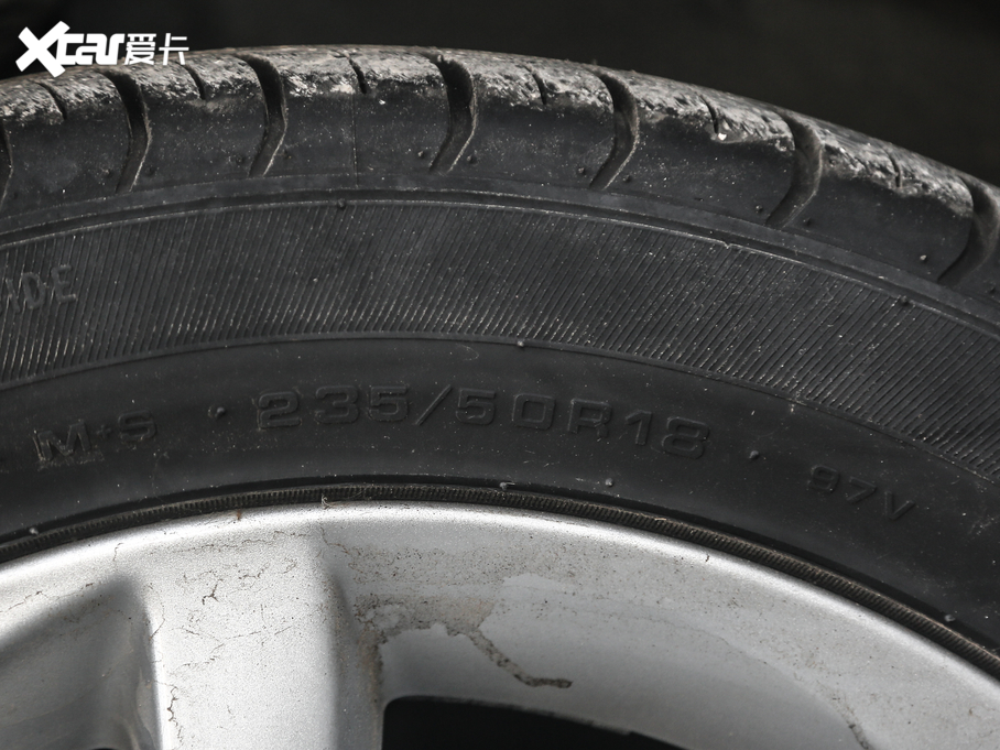 2018��Ӣ�����QX30 1.6T ���r�а�