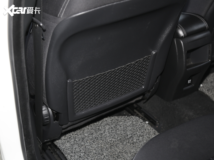 2018��Ӣ�����QX30 1.6T ���r�а�