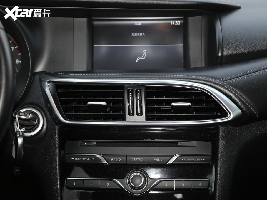 2018��Ӣ�����QX30 1.6T ���r�а�