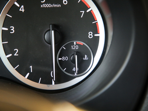 20182.0T (q)\(yn)(dng) п؅^(q)