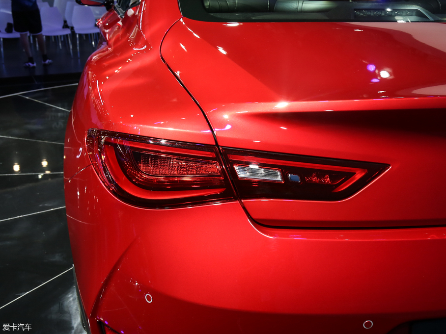 2019��Ӣ�����Q60 2.0T ���A��