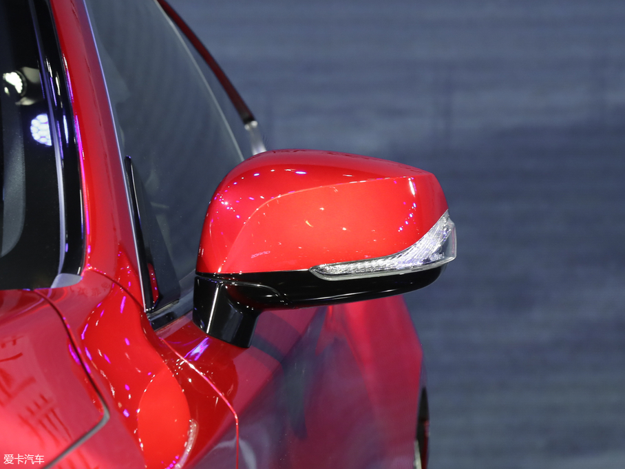 2019��Ӣ�����Q60 2.0T ���A��