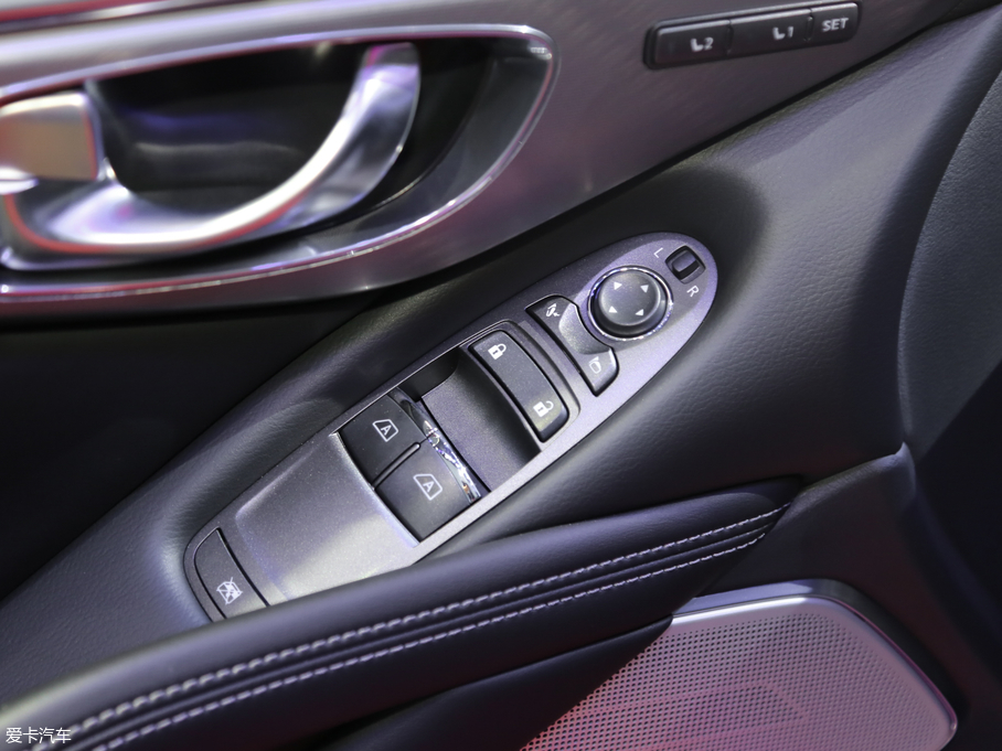 2019��Ӣ�����Q60 2.0T ���A��