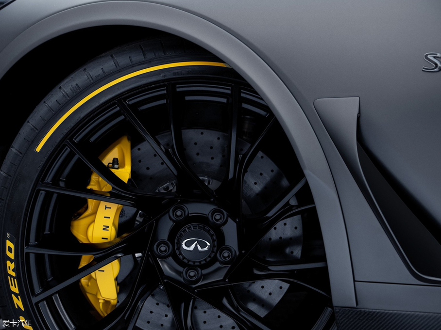 2019ӢQ60 Project Black S