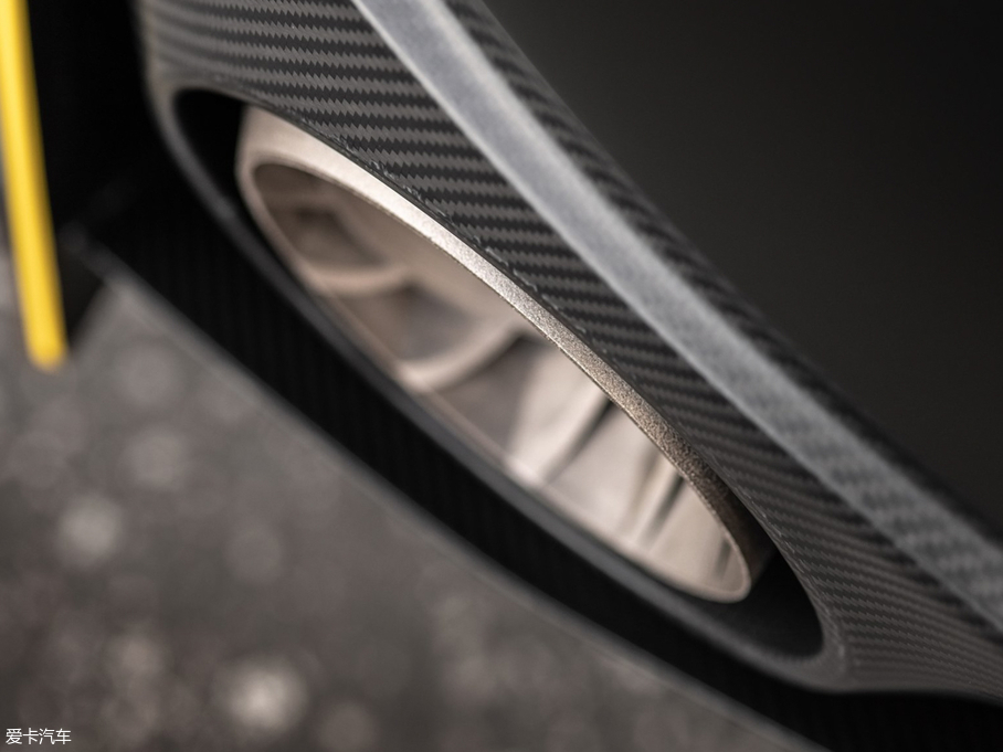 2019ӢQ60 Project Black S