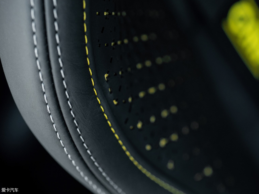 2019ӢQ60 Project Black S