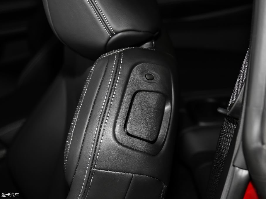 2019��Ӣ�����Q60 2.0T ���A��