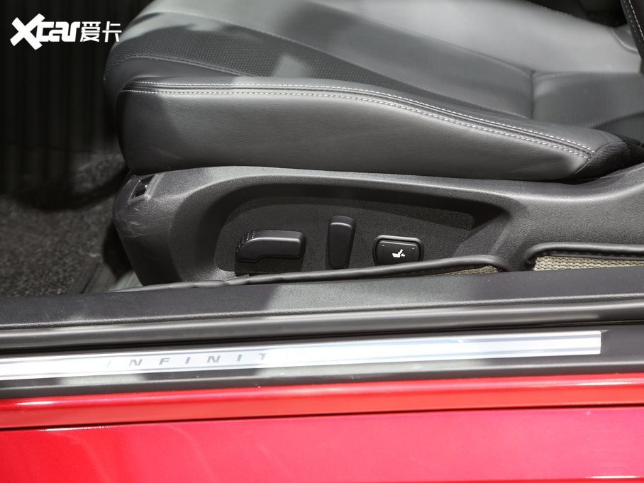 2019ӢQ60 S 2.0T A\Ӱ