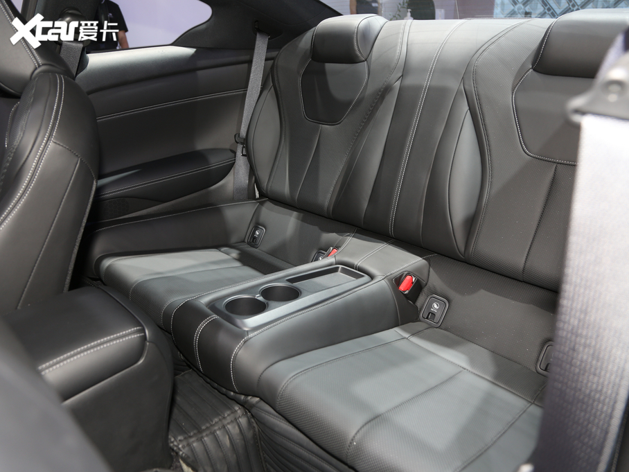 2019ӢQ60 S 2.0T A\Ӱ