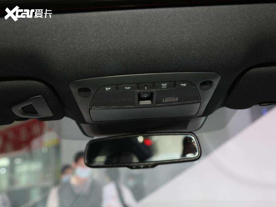 2019ӢQ60 S 2.0T A\Ӱ