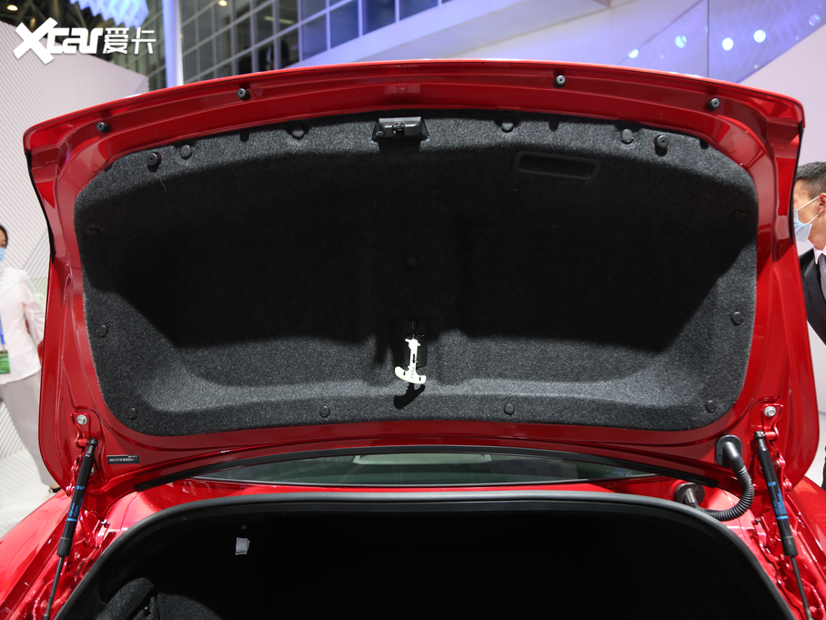 2019ӢQ60 S 2.0T A\Ӱ