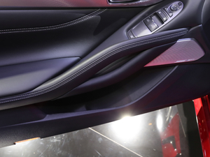 2019��2.0T ���A�� ���g����