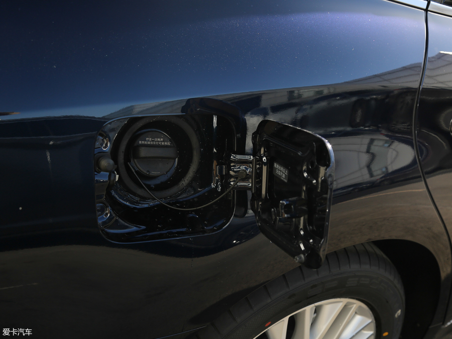 2019��Ӣ�����Q70L 2.0T ������