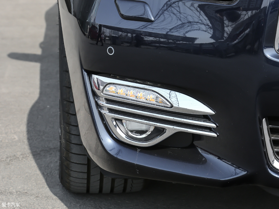 2019ӢQ70L 2.0T  PLUS