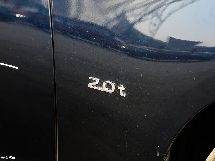 2019ӢQ70L 2.0T  PLUS