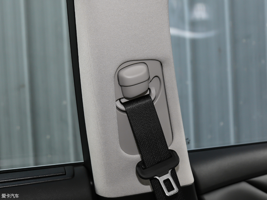 2019ӢQ70L 2.0T  PLUS