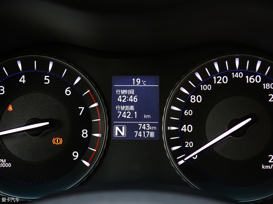 2019ӢQ70L 2.0T  PLUS