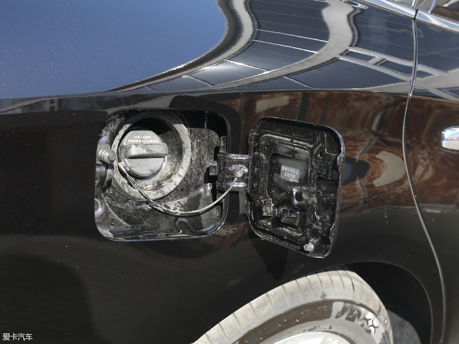 2019ӢQ70L 2.0T  PLUS