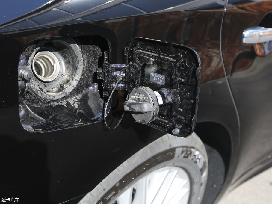 2019ӢQ70L 2.0T  PLUS