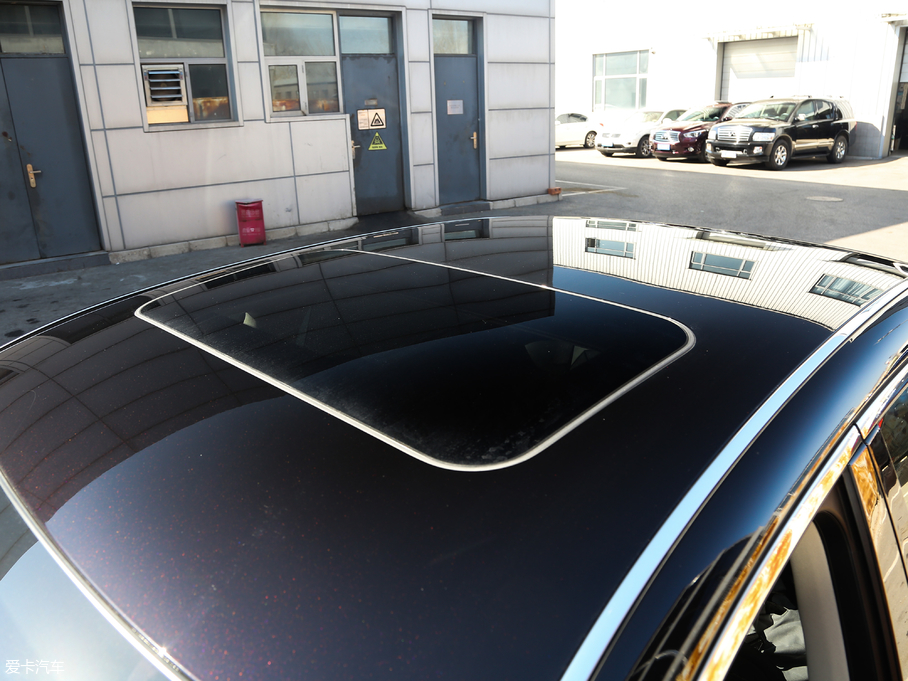 2019ӢQ70L 2.0T  PLUS