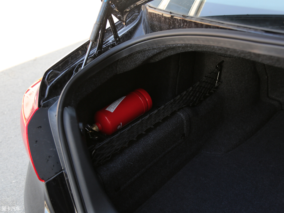 2019ӢQ70L 2.0T  PLUS