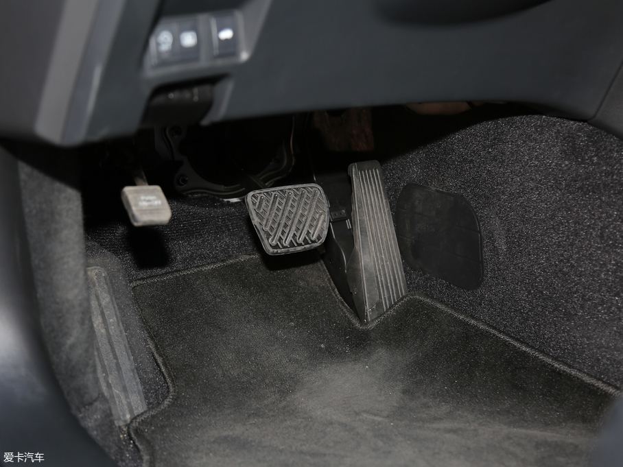 2019ӢQ70L 2.0T  PLUS