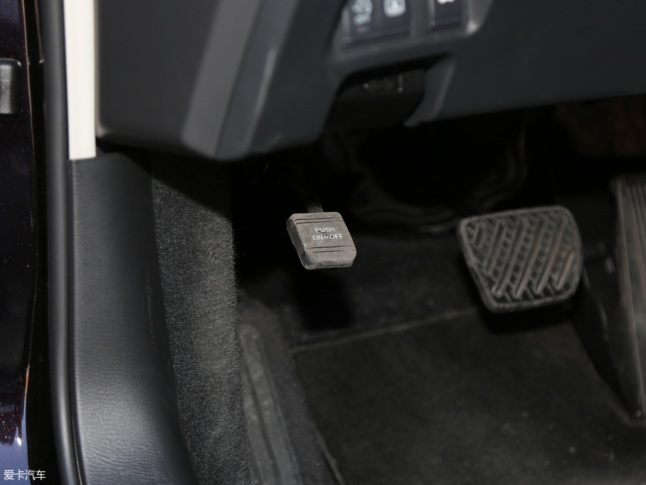 2019ӢQ70L 2.0T  PLUS