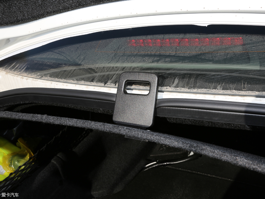 2019ӢQ70L 2.0T Ӣ PLUS