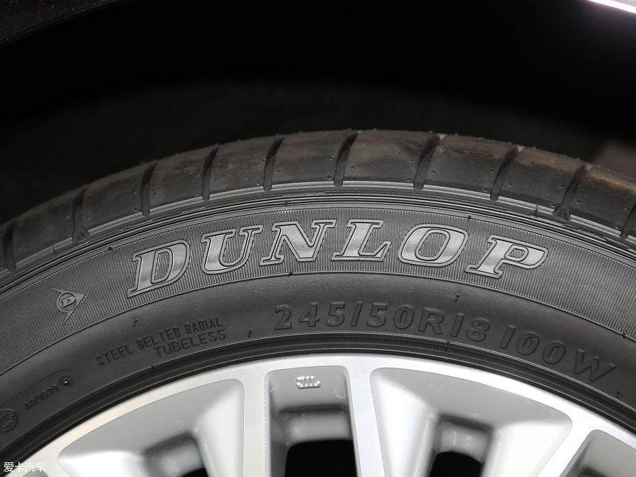 2019ӢQ70L 2.0T Ӣ PLUS