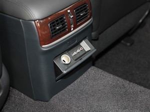 2019款2.0T 豪华版 中控区