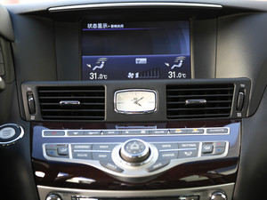 2019款2.0T 豪华版 空调出风口