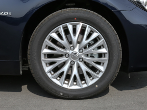 2019款2.0T 悦享版 PLUS 轮圈