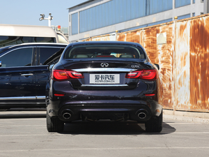 2019款2.0T 悦享版 PLUS 正后	
