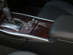 20192.0T  PLUS п؅^