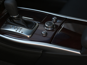 20192.0T  PLUS п؅^