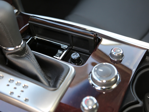 20192.0T Ӣ PLUS п؅^