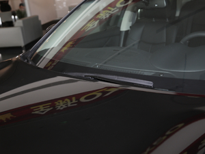 2019款2.0T 精英版 PLUS 雨刷