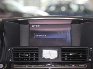 2019款2.0T 精英版 PLUS 中控台显示屏