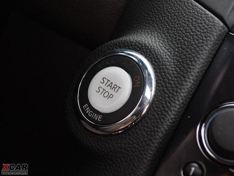 2009��Ӣ�����QX70 