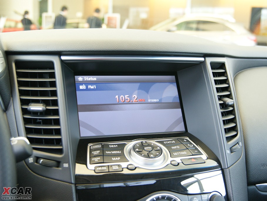 2009��Ӣ�����QX70 35 ��Խ��