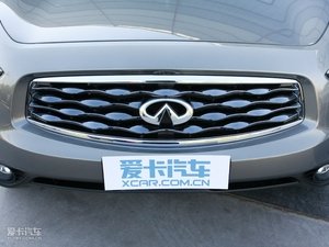 2010款35 超越版 中网