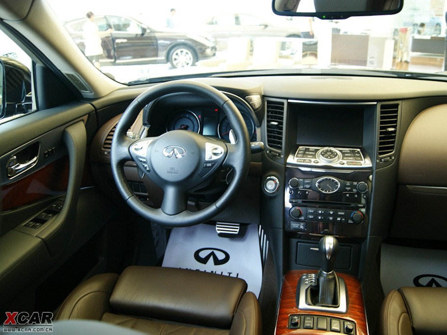 2009��Ӣ�����QX70 50 S