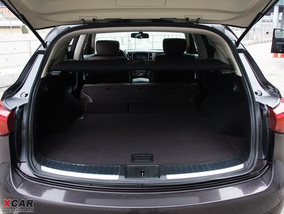 2009��Ӣ�����QX70 